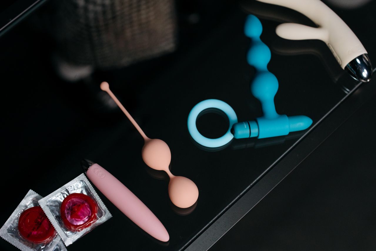 Procurarse placer sin salir de casa, ¡es posible con es.sextoymio.com!