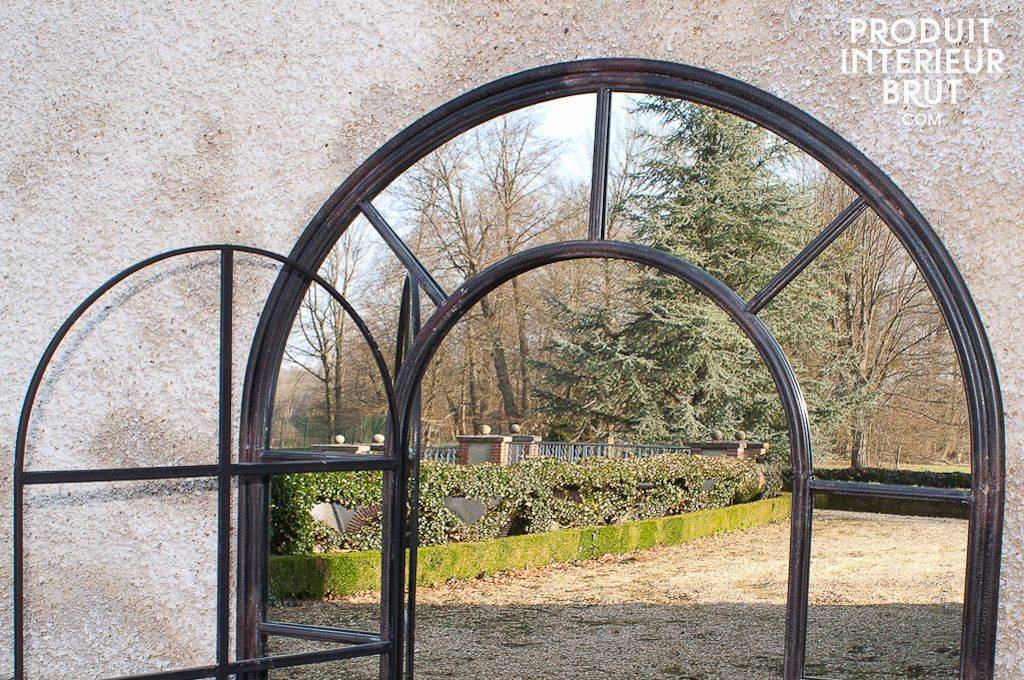 Un grand miroir tout à fait « vintage » -  Produit Intérieur Brut